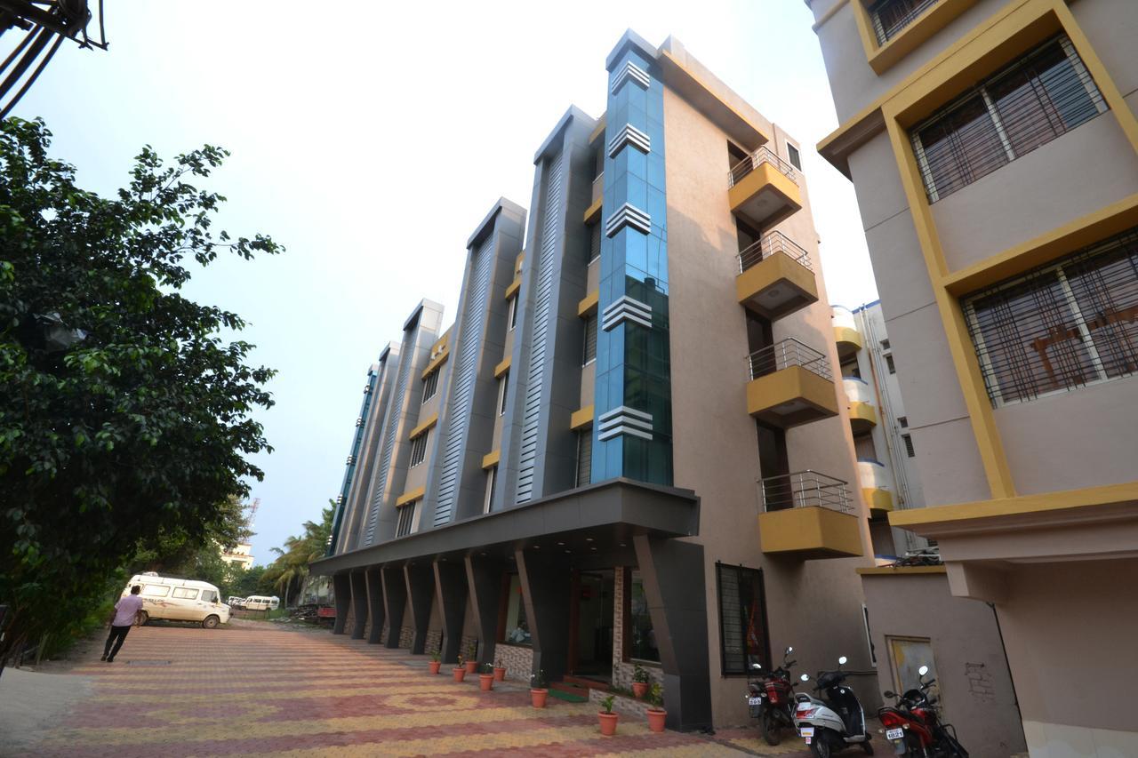 Hotel Yogiraj Shirdi Extérieur photo